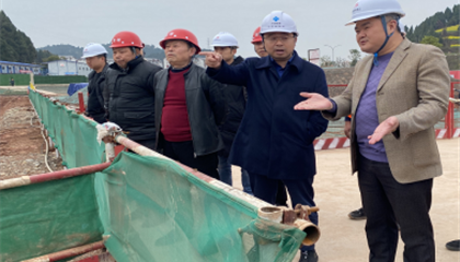 遂寧興業集團黨委副書記石鎮槐督導在建項目安全生產工作