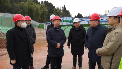市國資委黨委書記楊雷蒞臨遂寧興業集團開展春節前安全生產督導檢查